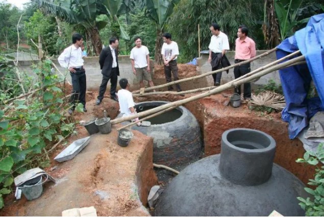 Đầu ra cho khí biogas: Trang trại chờ nối lưới điện